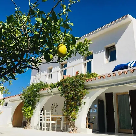 Casa Namaste Couette-café Porto Columbu - Perd'E Sali