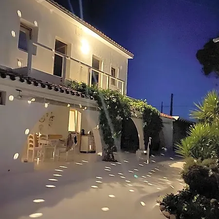 Casa Namaste לינה וארוחת בוקר Porto Columbu - Perd'E Sali